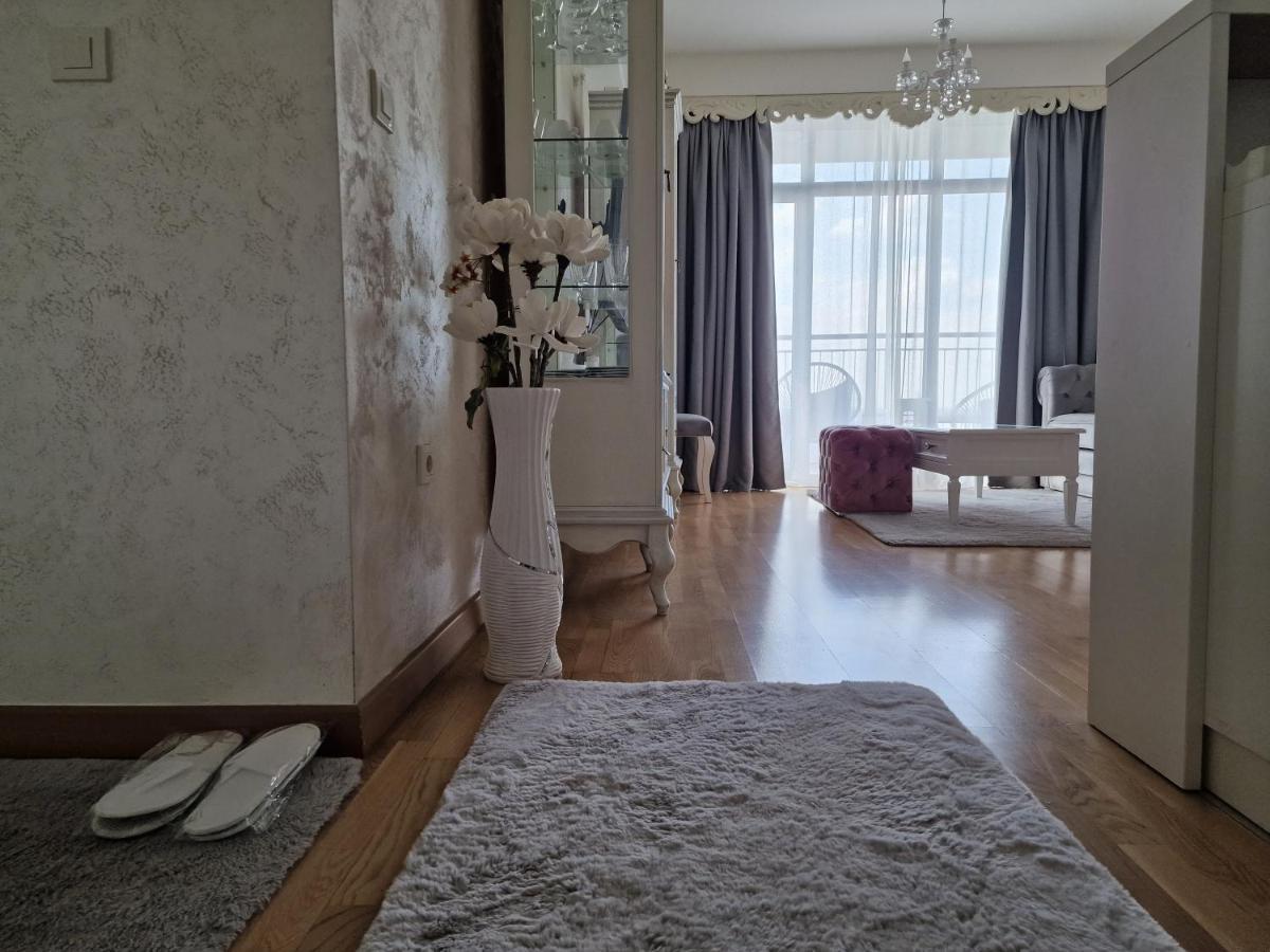 Appartamento Beograd Na Vodi - BW Vista Luxury Esterno foto