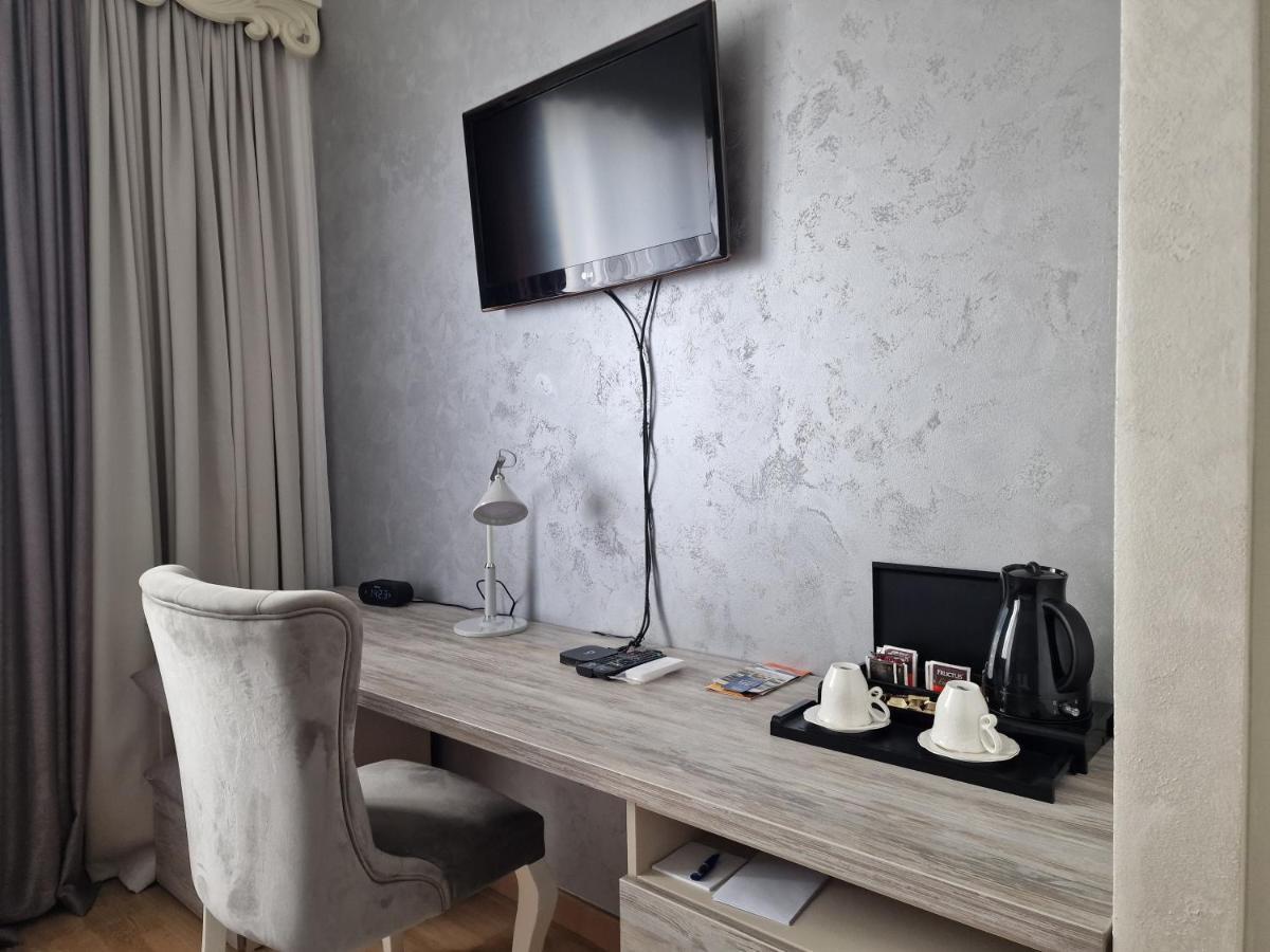 Appartamento Beograd Na Vodi - BW Vista Luxury Esterno foto