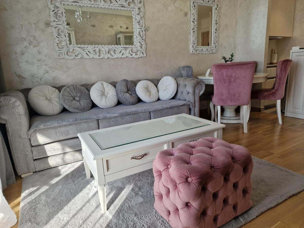 Appartamento Beograd Na Vodi - BW Vista Luxury Esterno foto