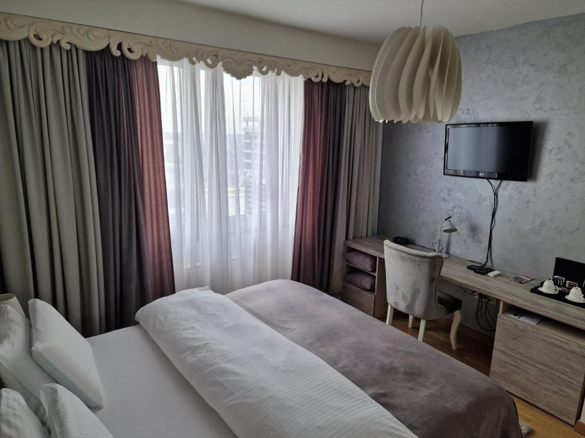 Appartamento Beograd Na Vodi - BW Vista Luxury Esterno foto